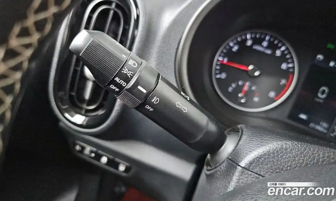 Kia Morning 2023 1.0 Автомат в Москве № 337558, фото 12