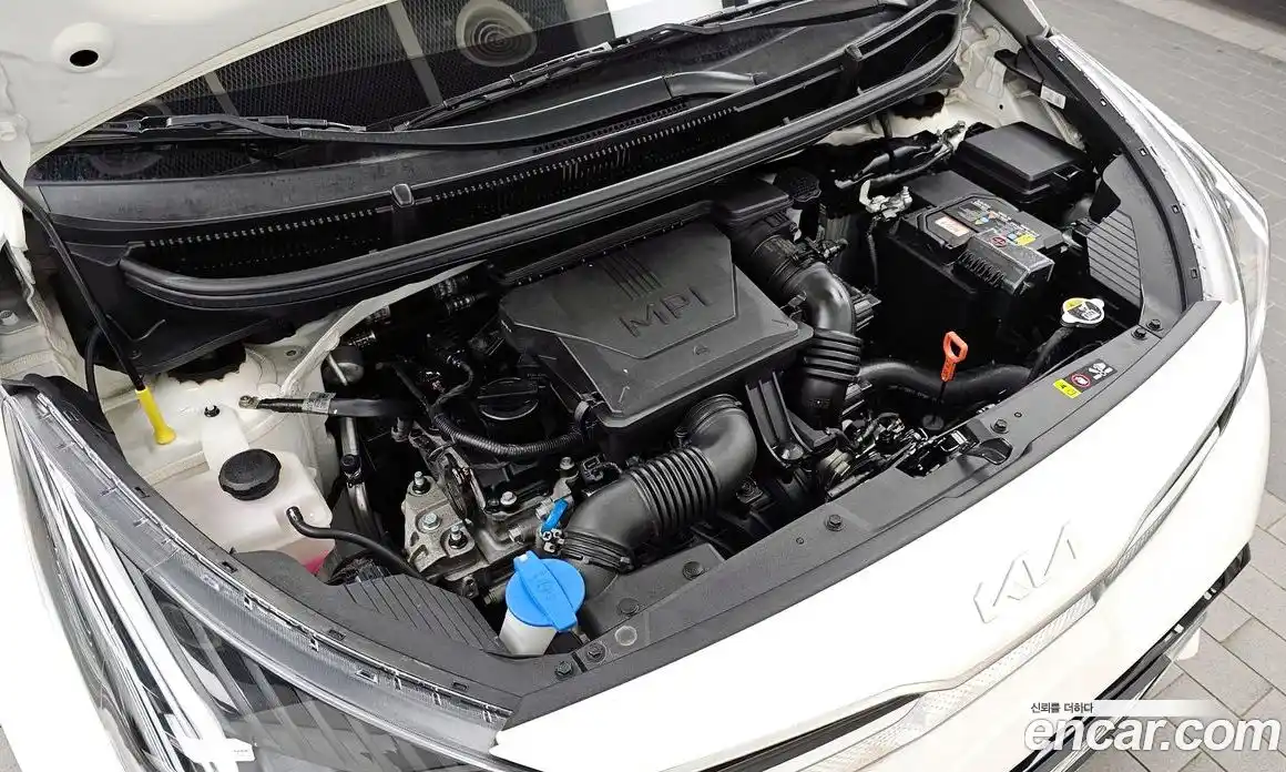 Kia Morning 2023 1.0 Автомат в Москве № 337558, фото 13