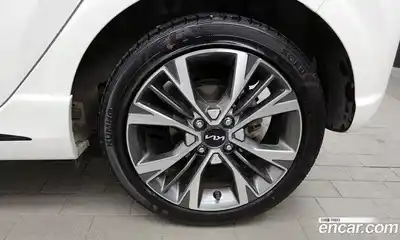 Kia Morning 2023 1.0 Автомат в Москве № 337558, миниатюра 3