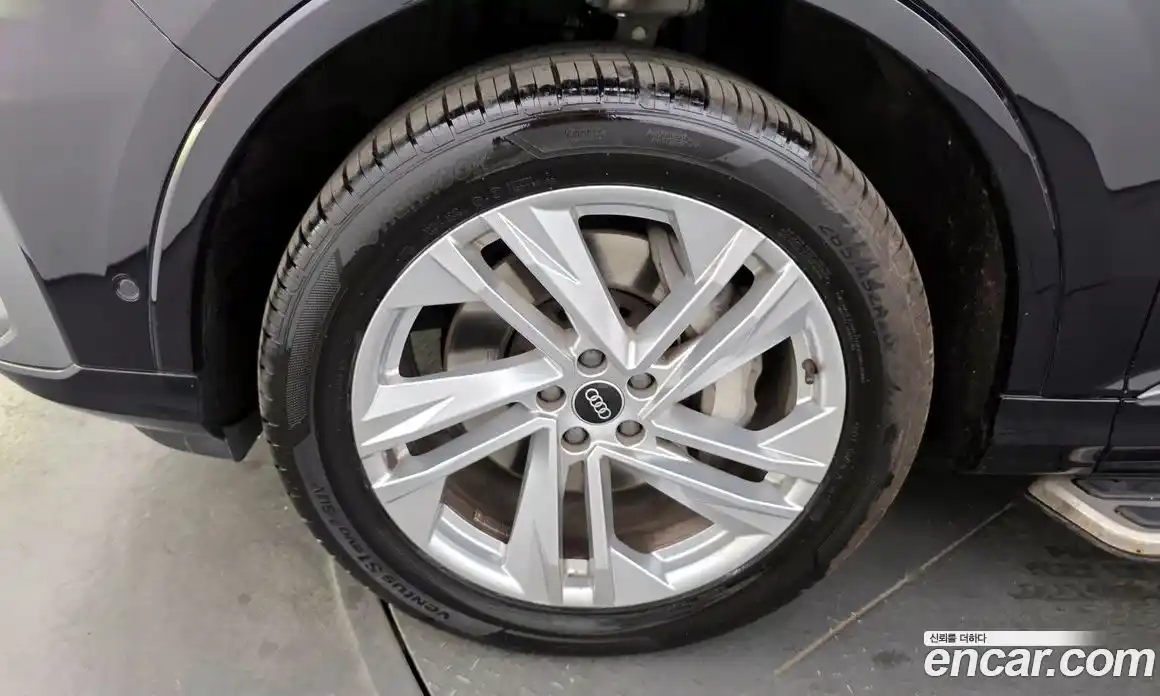 Audi Q7 2021 3.0 Автомат в Москве № 343427, фото 11