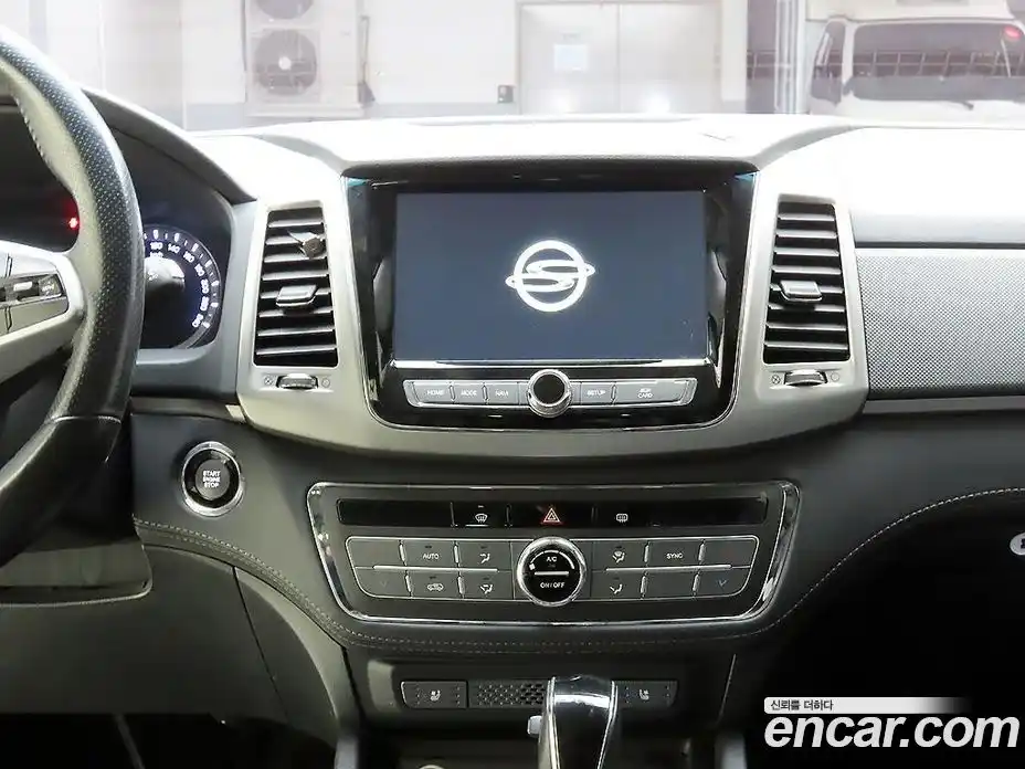 SsangYong Rexton 2019 2.2 Автомат в Москве № 35157, фото 9