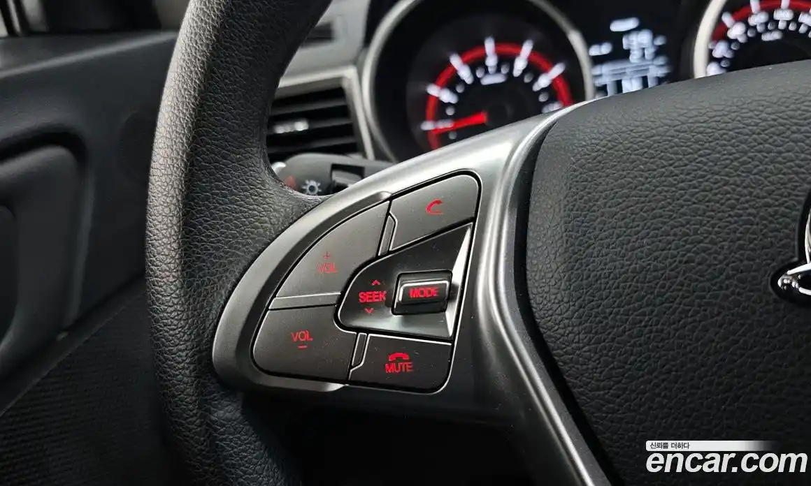 SsangYong TIBOLI 2015 1.6 Автомат в Москве № 35170, фото 13