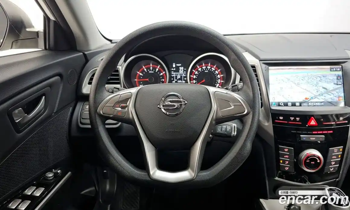 SsangYong TIBOLI 2015 1.6 Автомат в Москве № 35170, фото 3