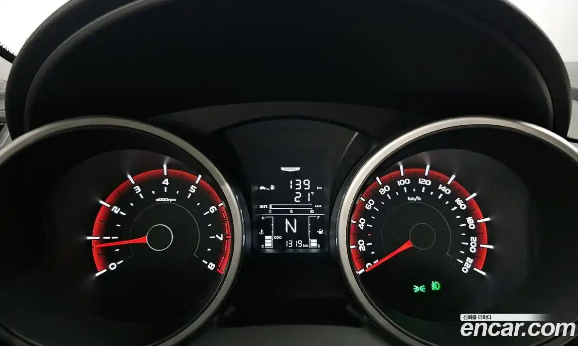 SsangYong TIBOLI 2015 1.6 Автомат в Москве № 35170, фото 9