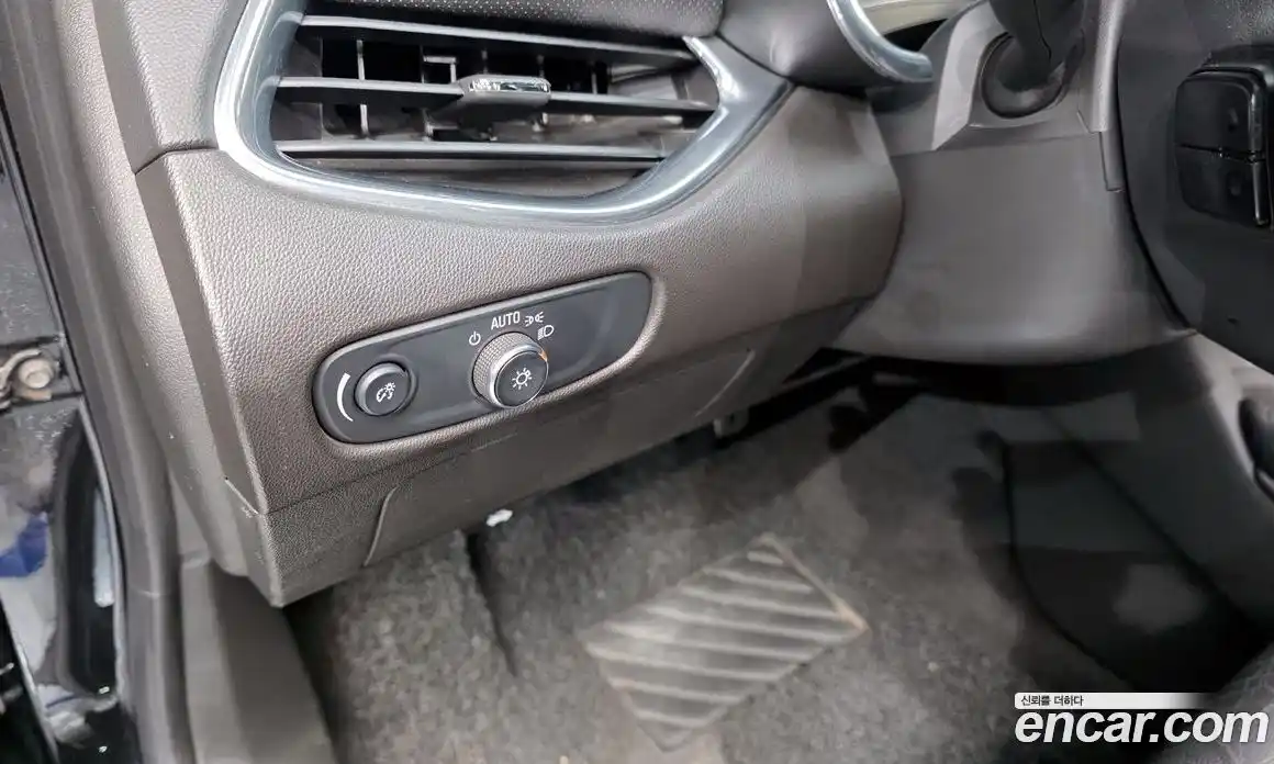 Chevrolet Malibu 2017 2.0 Автомат в Москве № 354663, фото 16