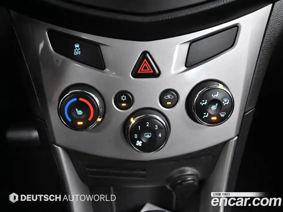 Chevrolet Trax 2016 1.4 Автомат в Москве № 355087, фото 17