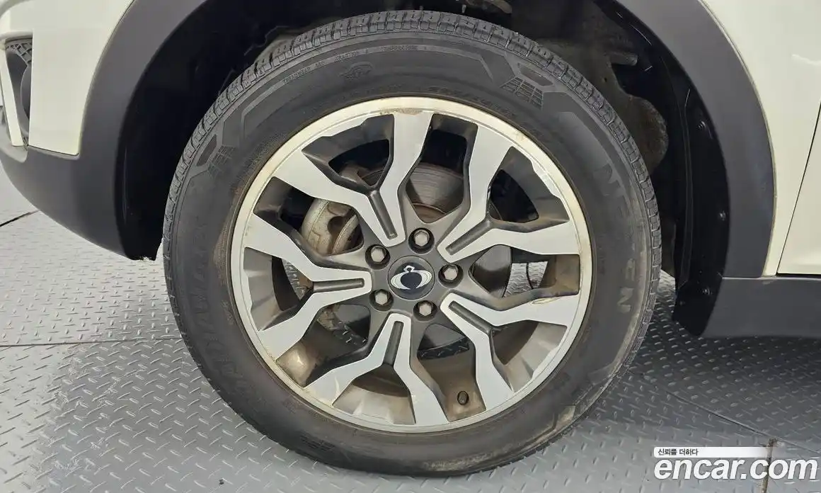 SsangYong Korando 2017 2.2 Автомат в Москве № 35810, фото 11