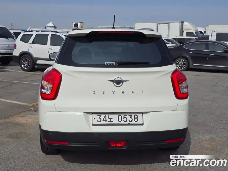 SsangYong TIBOLI 2016 1.6 Автомат в Москве № 36077, фото 6