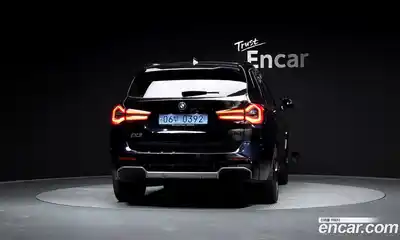 BMW iX3 2023 0.2 Автомат в Москве № 362626, миниатюра 3