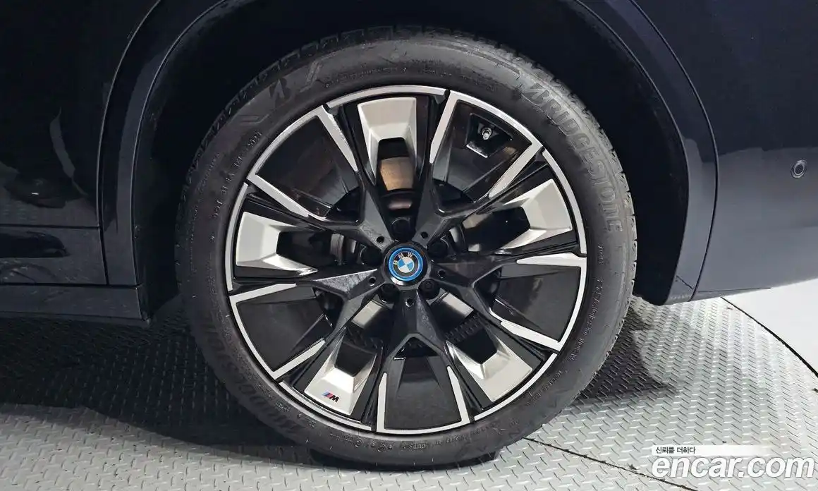 BMW iX3 2023 0.2 Автомат в Москве № 362626, фото 4