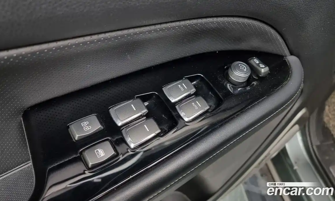 SsangYong Rexton 2018 2.2 Автомат в Москве № 36412, фото 9