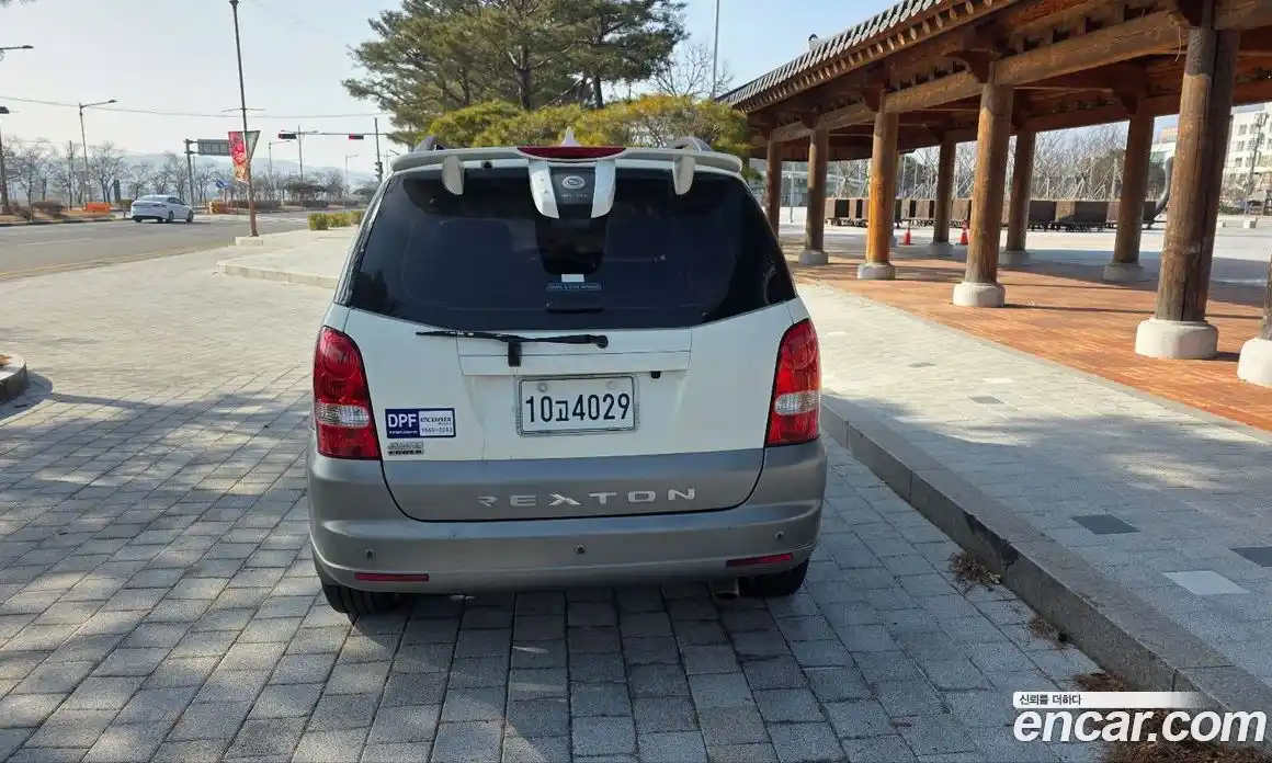 SsangYong Rexton 2007 2.7 Автомат в Москве № 36557, фото 3