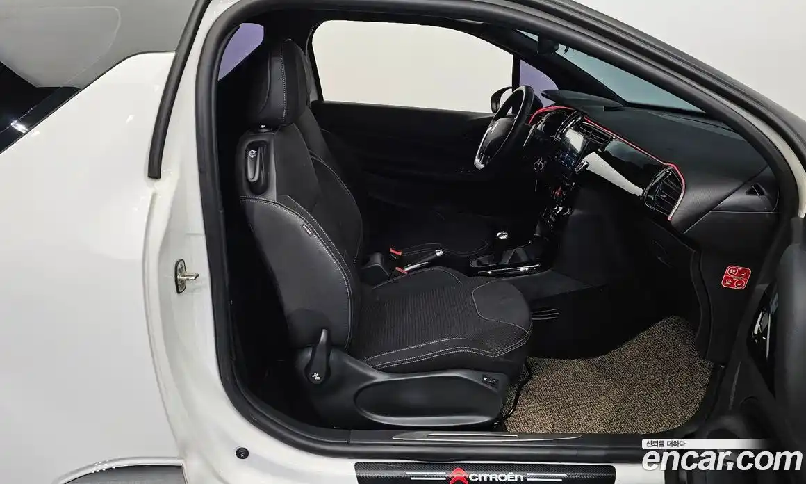 Citroen DS3 2013 1.6 Автомат в Москве № 367072, фото 11