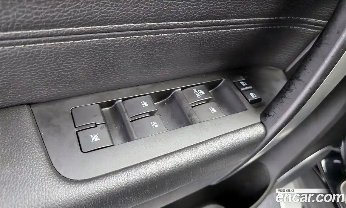 Chevrolet Captiva 2016 2.0 Автомат в Москве № 37039, фото 17