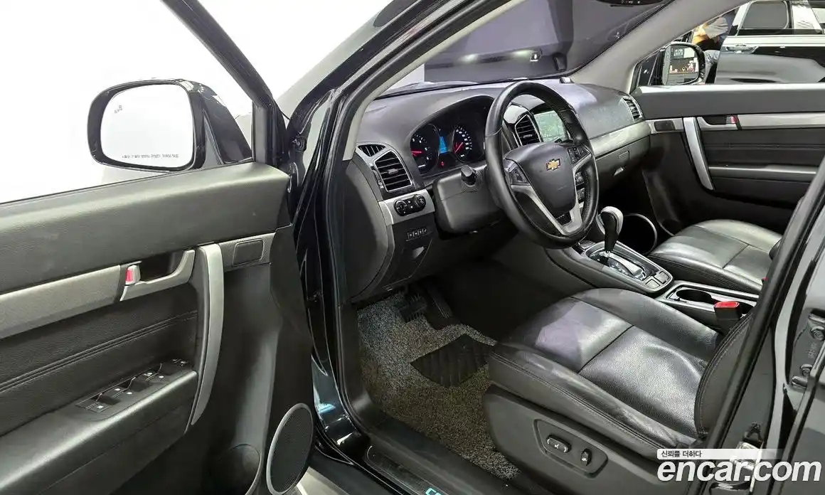 Chevrolet Captiva 2016 2.0 Автомат в Москве № 37039, фото 10