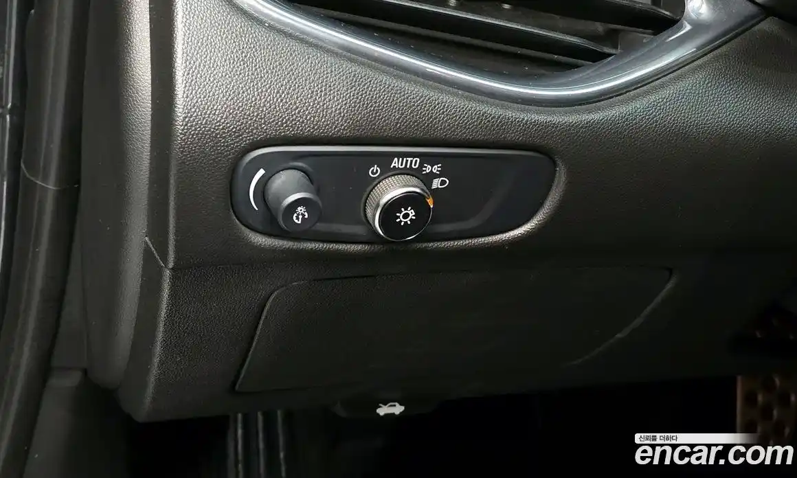 Chevrolet Malibu 2017 1.5 Автомат в Москве № 37542, фото 19