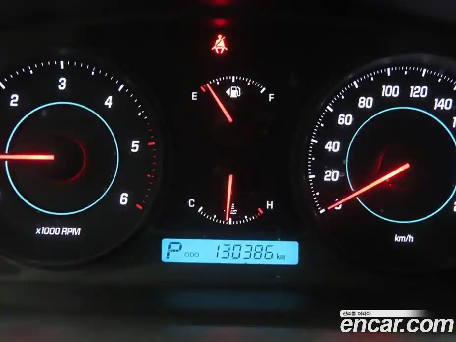 Chevrolet Captiva 2012 2.0 Автомат в Москве № 37969, фото 9