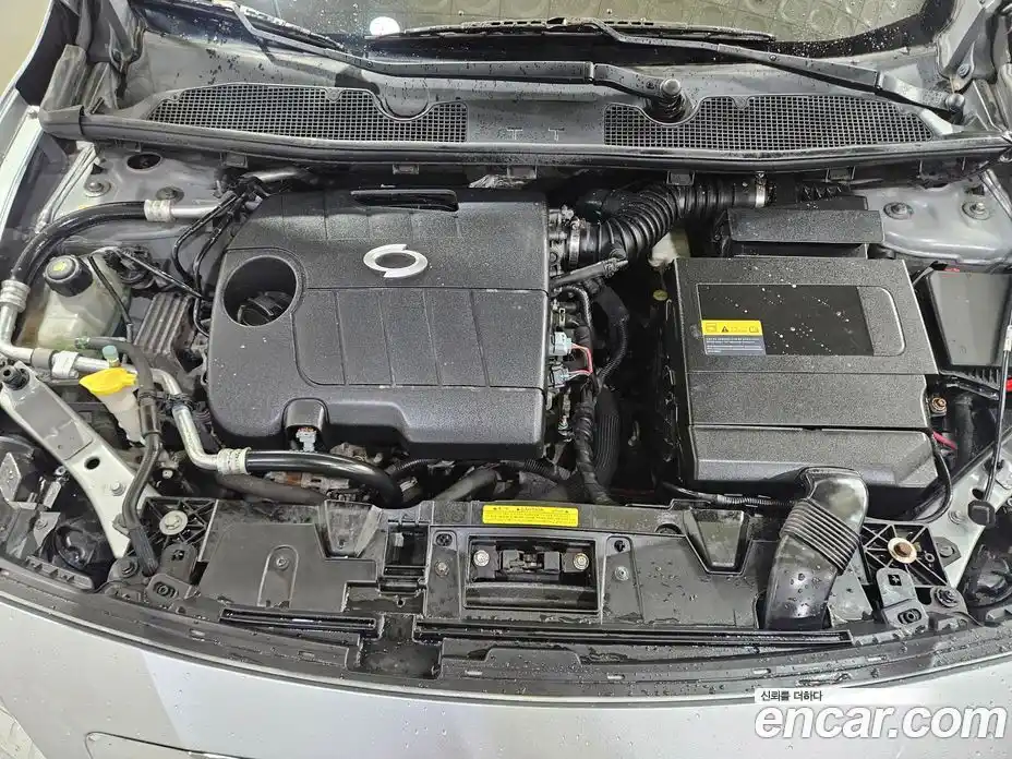 Renault SM3 2010 1.6 Автомат в Москве № 383780, фото 16