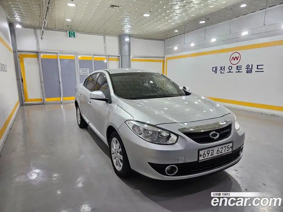 Renault SM3 2010 1.6 Автомат в Москве № 383780, фото 6