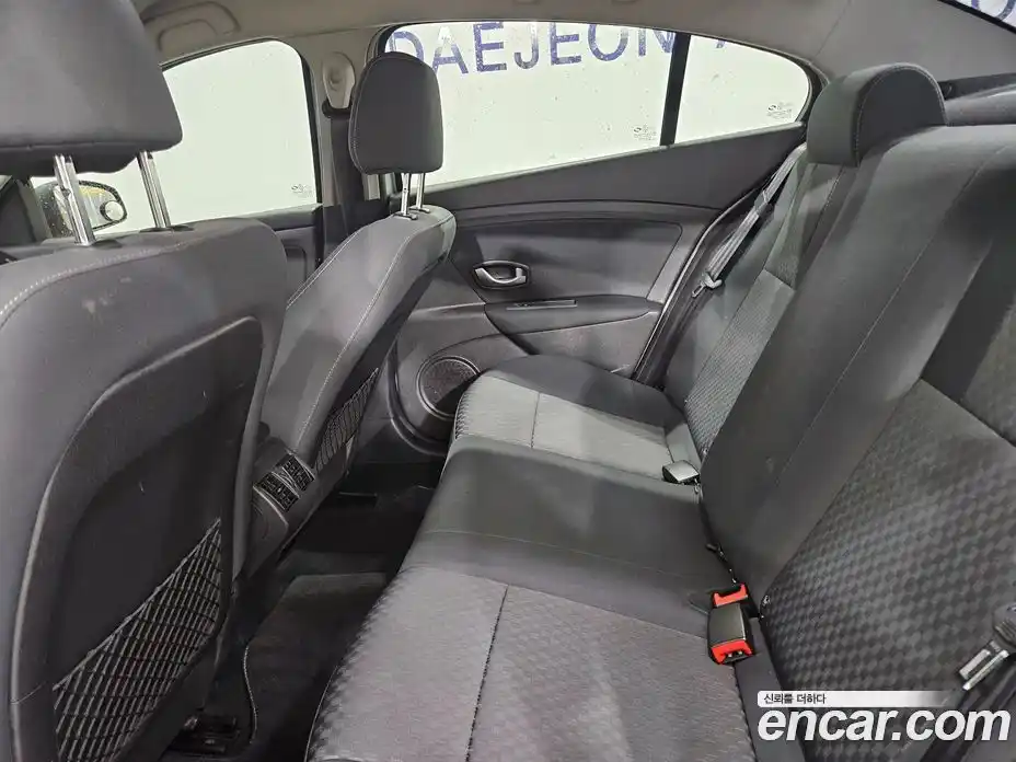 Renault SM3 2010 1.6 Автомат в Москве № 383780, фото 8