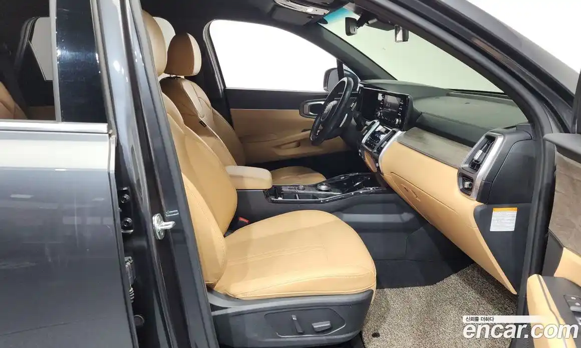 Kia Sorento 2022 1.6 Автомат в Москве № 385085, фото 11