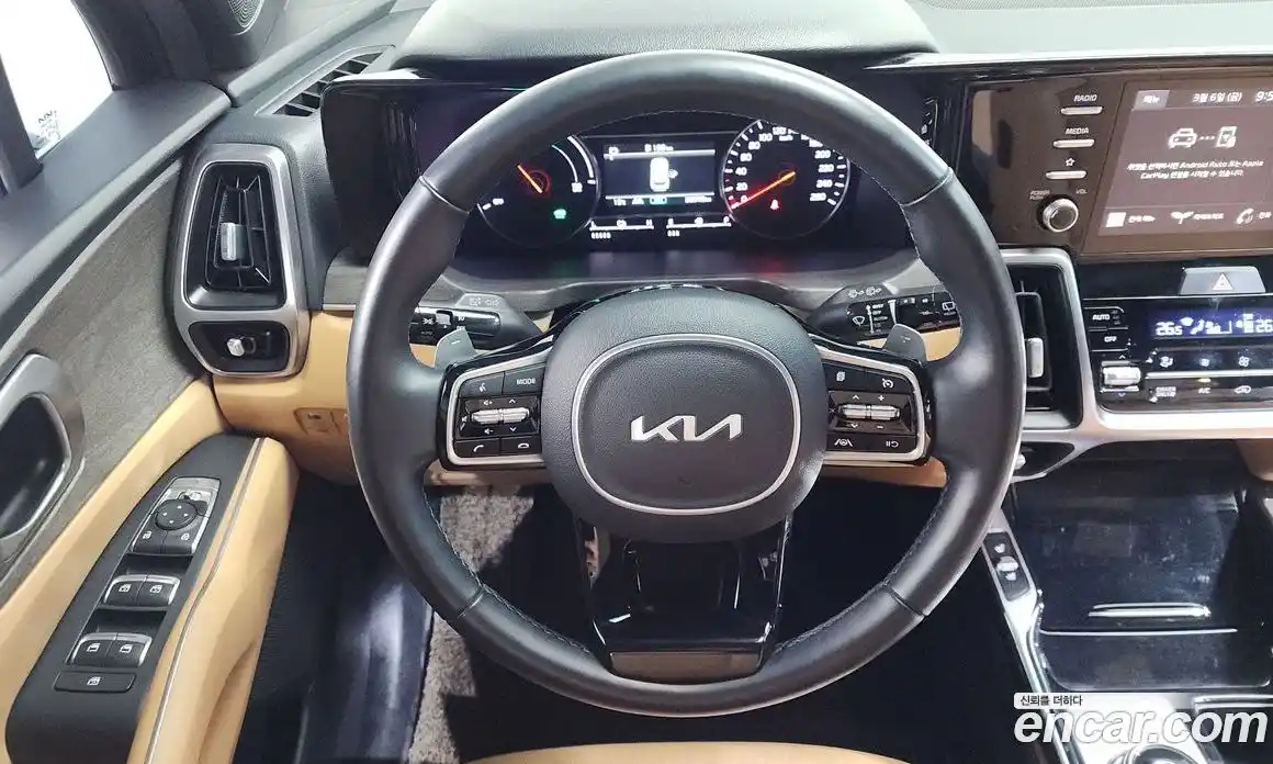 Kia Sorento 2022 1.6 Автомат в Москве № 385085, фото 13