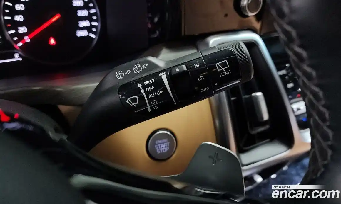 Kia Sorento 2022 1.6 Автомат в Москве № 385085, фото 15