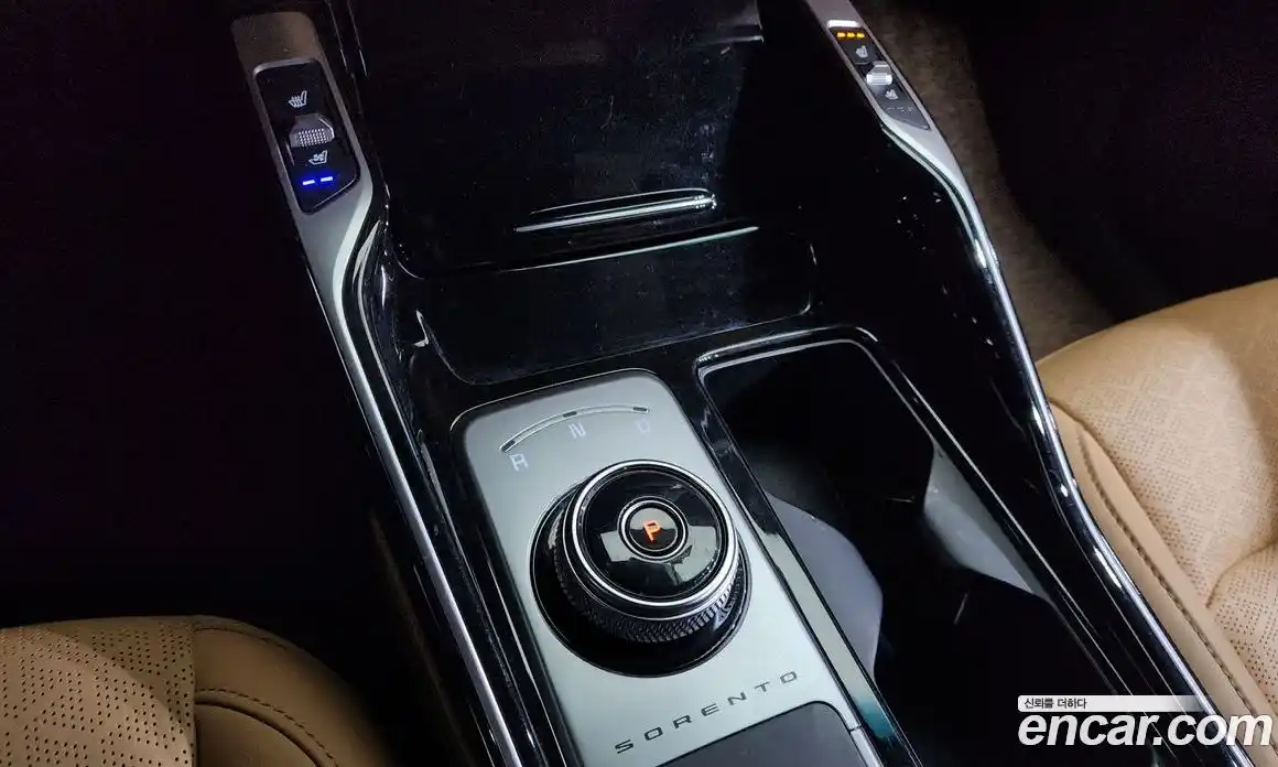 Kia Sorento 2022 1.6 Автомат в Москве № 385085, фото 9