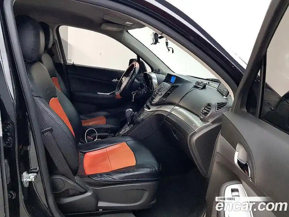 Chevrolet Orlando 2015 2.0 Автомат в Москве № 38585, фото 16