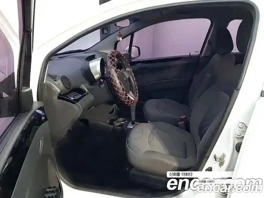 Chevrolet Spark 2012 1.0 Автомат в Москве № 38670, фото 9