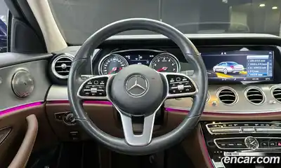 Mercedes-Benz E-Class 2019 2.0 Автомат в Москве № 390642, миниатюра 12