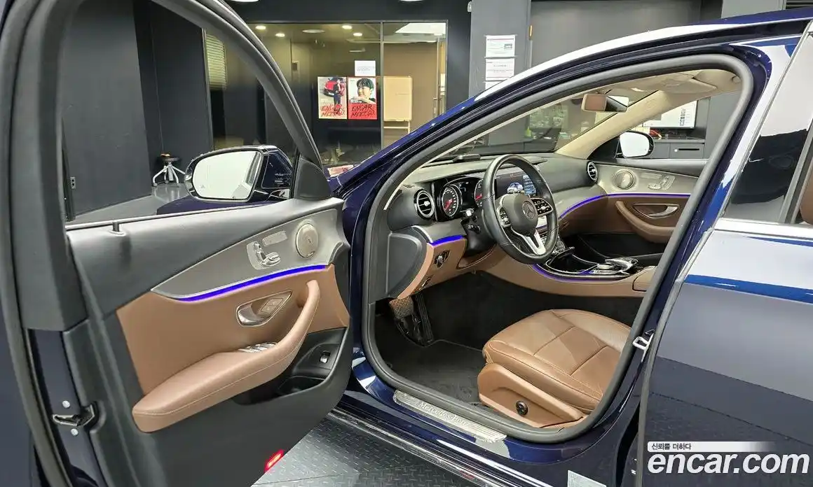 Mercedes-Benz E-Class 2019 2.0 Автомат в Москве № 390642, фото 10