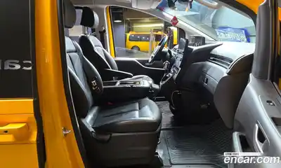 Hyundai Staria 2022 3.5 Автомат в Москве № 399809, миниатюра 11