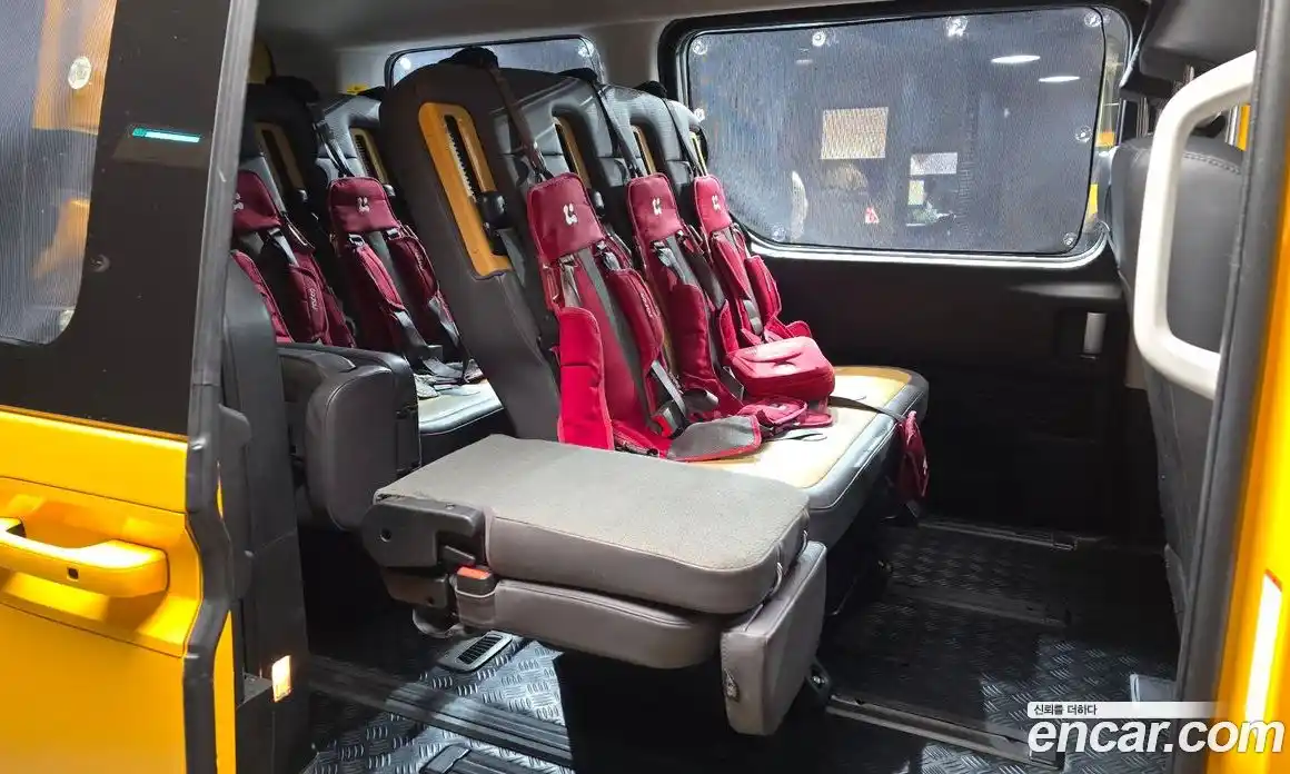 Hyundai Staria 2022 3.5 Автомат в Москве № 399809, фото 12