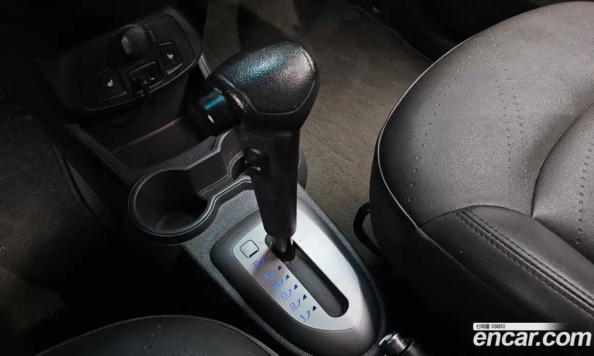 Chevrolet Spark 2013 1.0 Автомат в Москве № 40513, фото 9