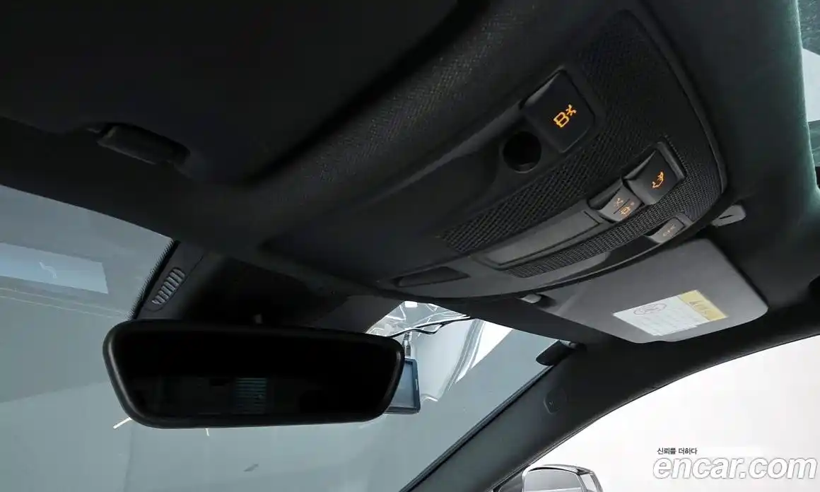 Infiniti Q30 2018 2.0 Автомат в Москве № 405327, фото 18