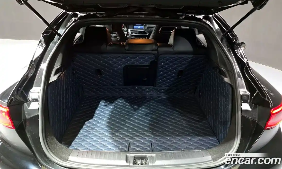 Infiniti Q30 2018 2.0 Автомат в Москве № 405327, фото 20