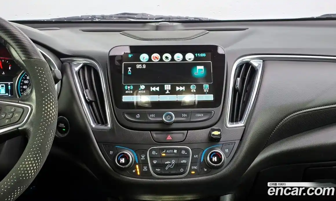 Chevrolet Malibu 2017 2.0 Автомат в Москве № 411406, фото 14