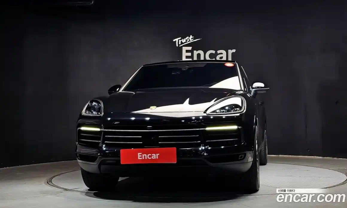 Porsche Cayenne 2022 3.0 Автомат в Москве № 415918, фото 3