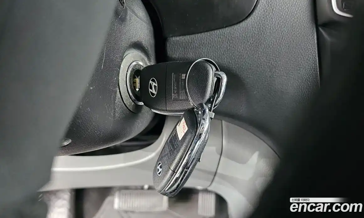 Hyundai Starex 2021 2.5 Автомат в Москве № 43936, фото 17