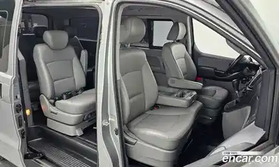 Hyundai Starex 2021 2.5 Автомат в Москве № 43936, миниатюра 6