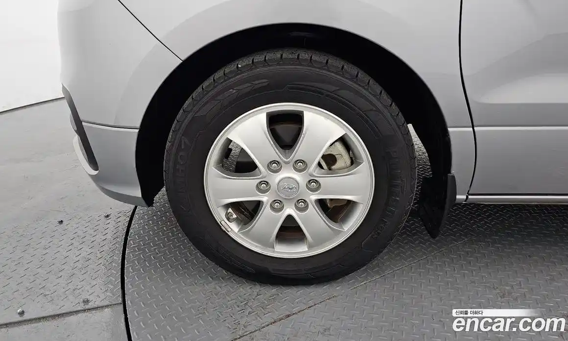 Hyundai Starex 2021 2.5 Автомат в Москве № 43936, фото 10