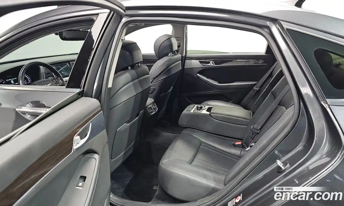 Genesis G80 2017 3.3 Автомат в Москве № 474, фото 12