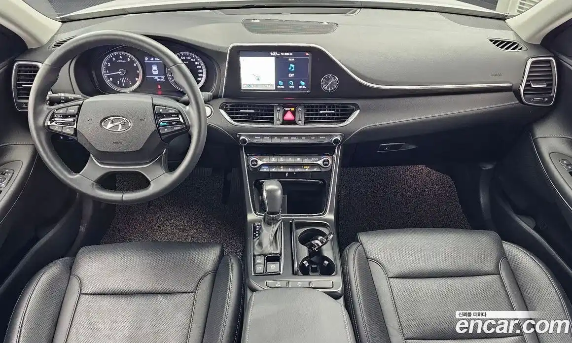 Hyundai Grandeur 2018 2.4 Автомат в Москве № 47979, фото 15