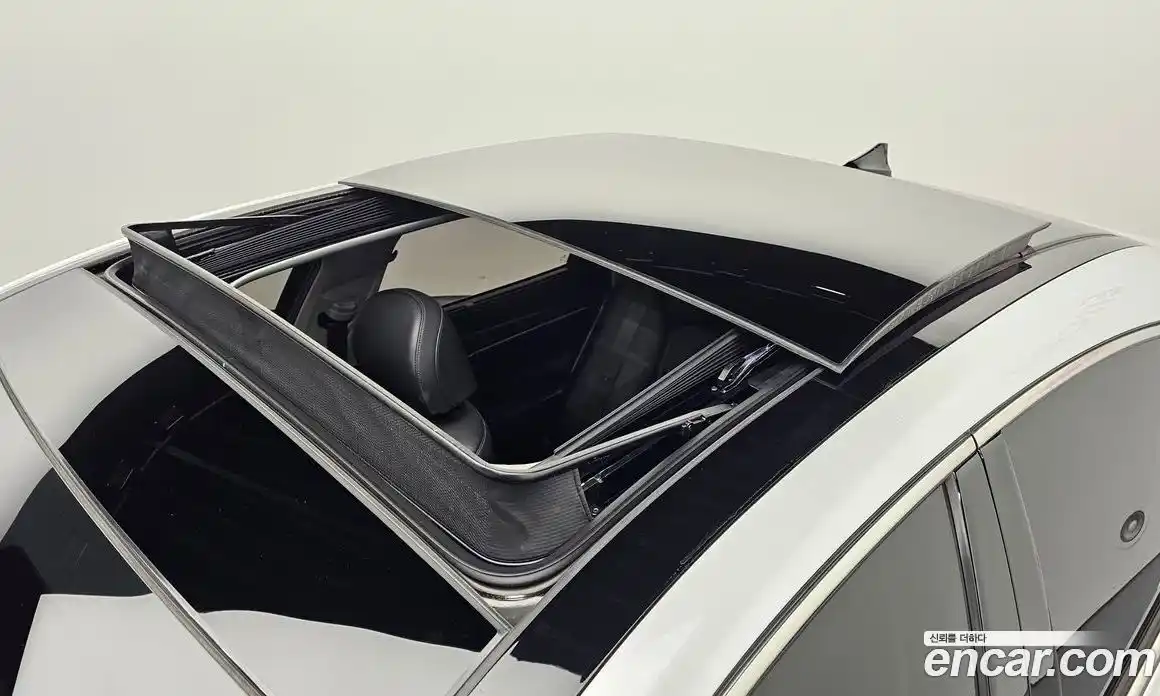 Hyundai Grandeur 2018 2.4 Автомат в Москве № 47979, фото 16