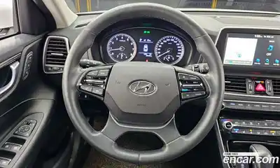 Hyundai Grandeur 2018 2.4 Автомат в Москве № 47979, миниатюра 2