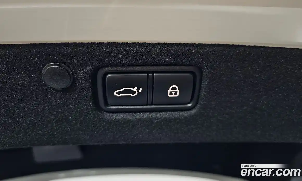 Hyundai Grandeur 2018 2.4 Автомат в Москве № 47979, фото 9