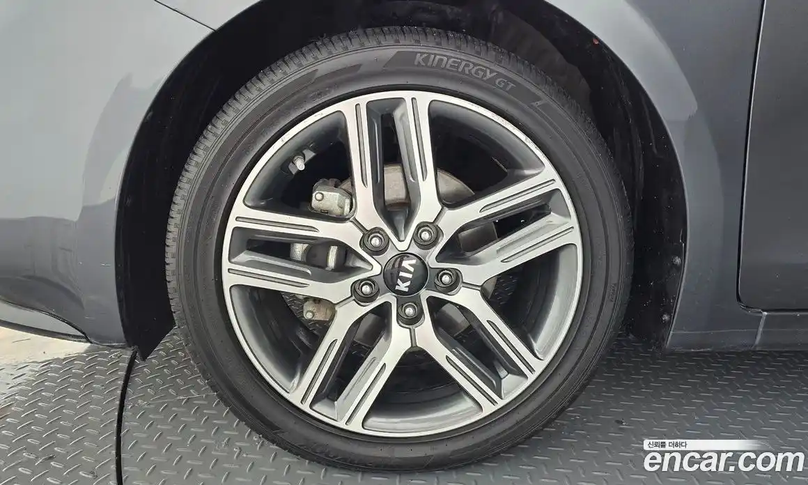 Kia K3 2020 1.6 Автомат в Москве № 52012, фото 13