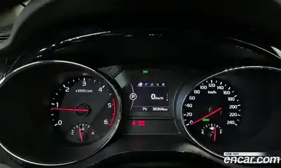 Kia Canival 2016 2.2 Автомат в Москве № 54208, миниатюра 11