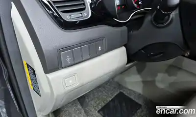 Kia Canival 2016 2.2 Автомат в Москве № 54208, миниатюра 12